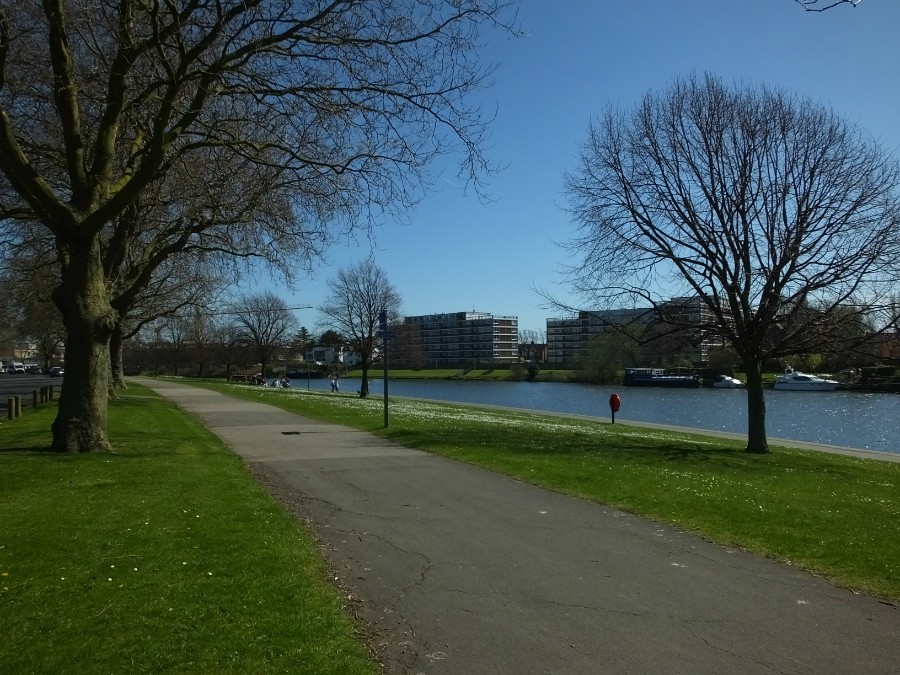 Victoria embankment on the River Trent