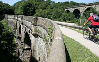 Marple Aqueduct cyclist (Getty Images)