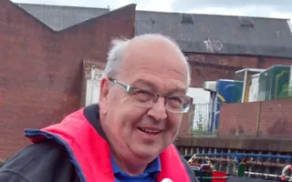 Headshot of volunteer Ralph