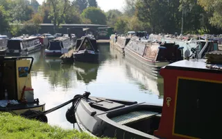 Boats in Welford wharf