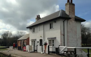 Top Lock cottage Foxton Locks