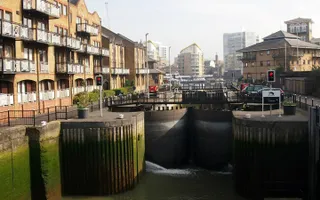 Photo of Limehouse Lock