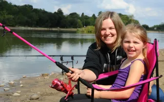 Fishing at Earlswood Lakes