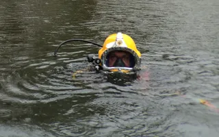 Diving in the Regent's Canal