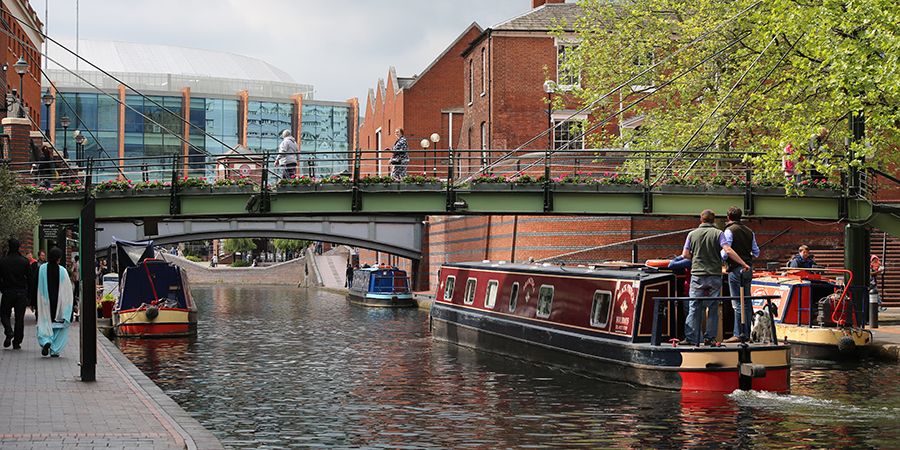 Valuing our waterways | Canal & River Trust