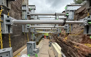 Massive works underway at Tardebigge Top Lock, Worcester & Birmingham Canal (3)