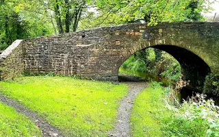 Ynysmeudwy Uchaf Farm Bridge 9 Swansea Canal