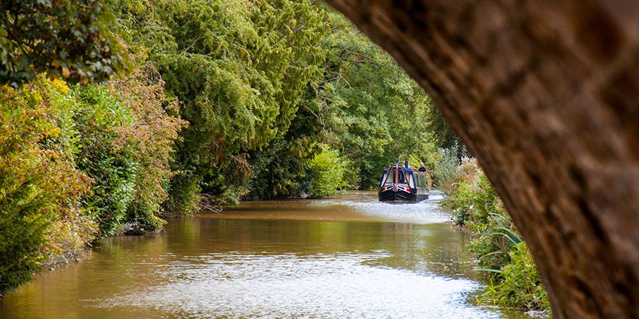 Online tools and advice for planning a canal boat trip Canal