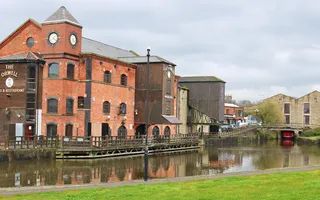 Wigan Pier top of the locks