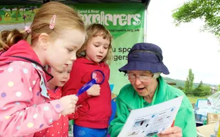 Education volunteers