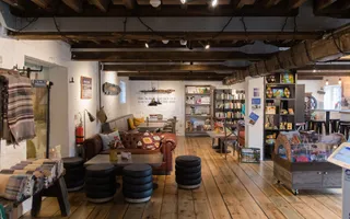 Stoke Bruerne cafe and gift shop