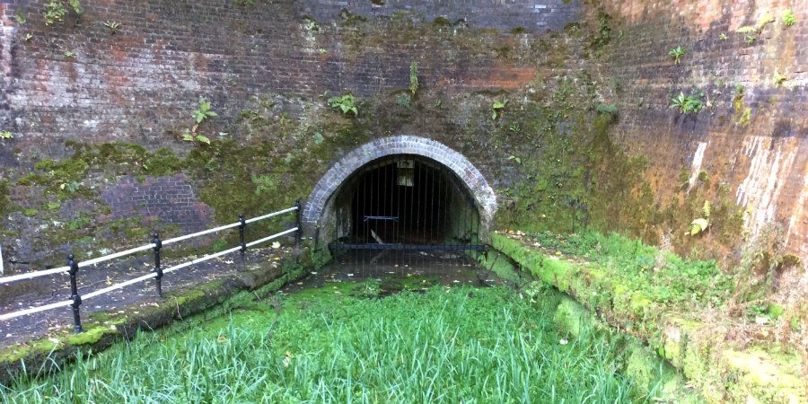 Boating Through Harecastle Tunnel 