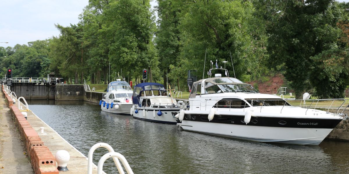 Gunthorpe Lock