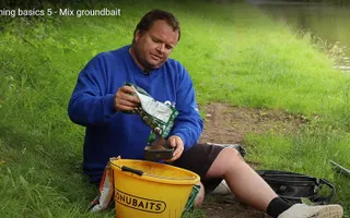 Learn to fish next steps part 5 - Mix groundbait