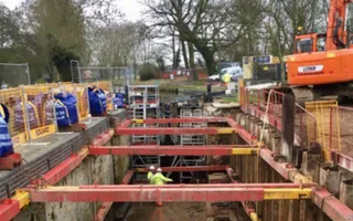 Brick Lock on the Stort