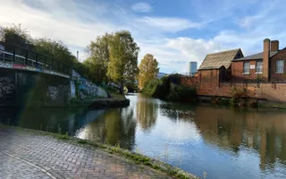Next to Bridge 96, Roving Bridge, Warwick Bar on the Grand Union Canal in Digbeth