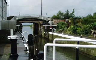 Torskey Lock Fossdyke end