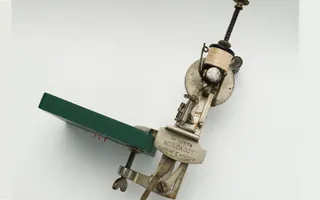 Moldacot Pocket Sewing Machine