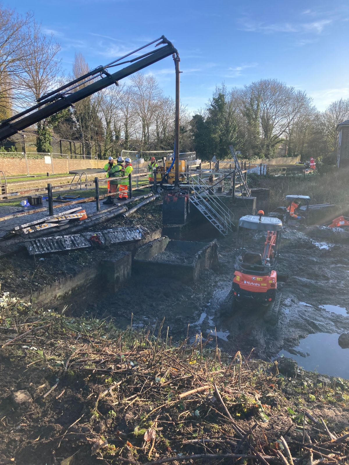 Canal Improvements Projects £220,000 project under way to restore 200-year-old water-saving canal ...