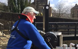 Volunteer lock keeper at Tuel Lane Lock