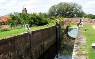 Woolsthorpe Lock 17