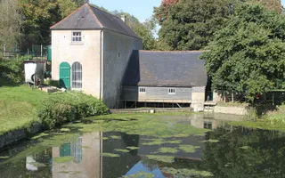 Claverton pumping station with Millpond