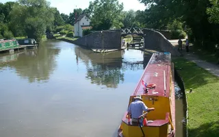 Lock 21 at Kingswood Junction