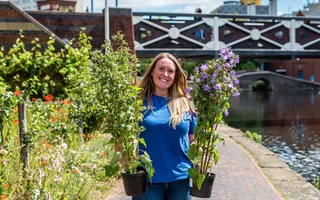 Volunteering outside