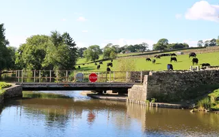 Swing Bridge on Leeds & Liverpool Canal
