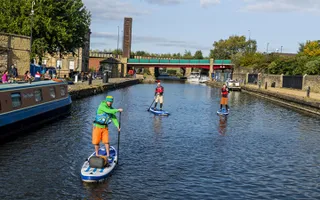 Paddle boarding in Sheffield, Sheffield & Tinsley Canal