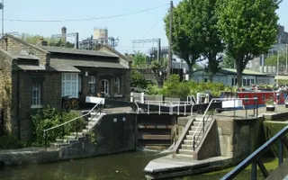 Kings Cross St Pancras Lock 4