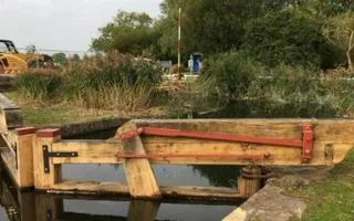 New lock gates installed at Saul Junction