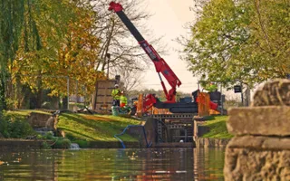 Quarry gate fitting, Chesterfield Canal