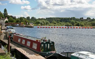 Entrance to Beeston Lock by Christine Hasman