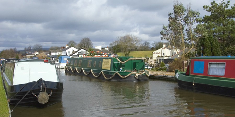 Bilsburrow on the Lancaster Canal