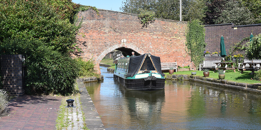 Boating on the Coventry Canal