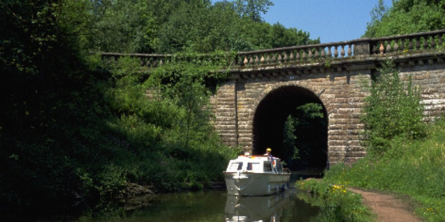 Avenue Bridge, Shropshire Union Canal (Canal & River Trust)