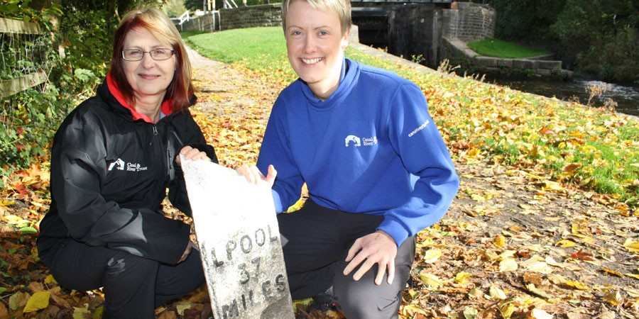 North West Waterway Manager, Chantelle Seaborn (left) and Bicentenary Project Manager Sarah Knight
