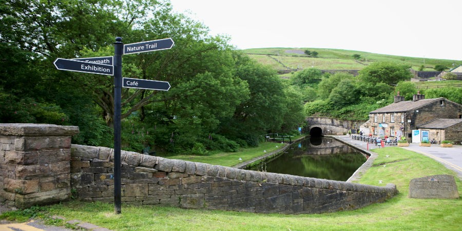 Standedge Tunnel and Watersedge Cafe