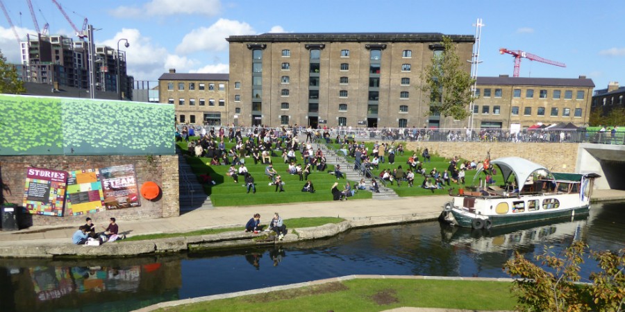 Granary Square, the new Kings Cross canalside place to sit