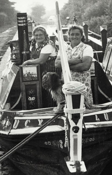 Blue Line narrowboats and boatwomen on the Grand Union Canal