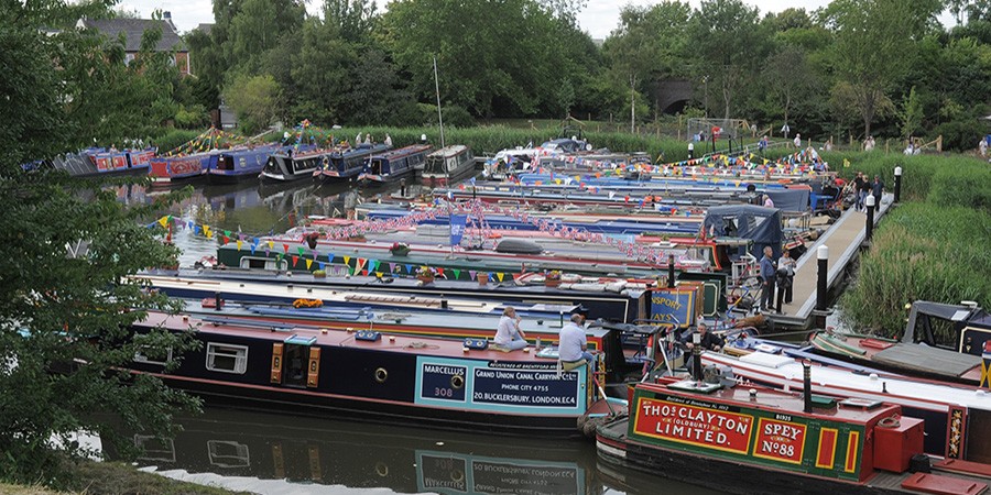 Boats moored at Droitwich