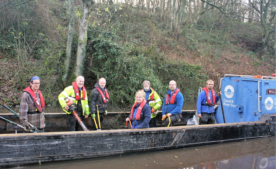 Whaley Peak Forest canal work party Nov 2020
