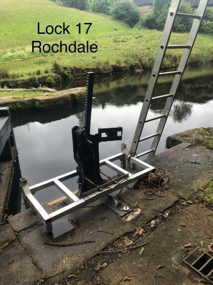 Bespoke maintenance platform Rochdale Canal